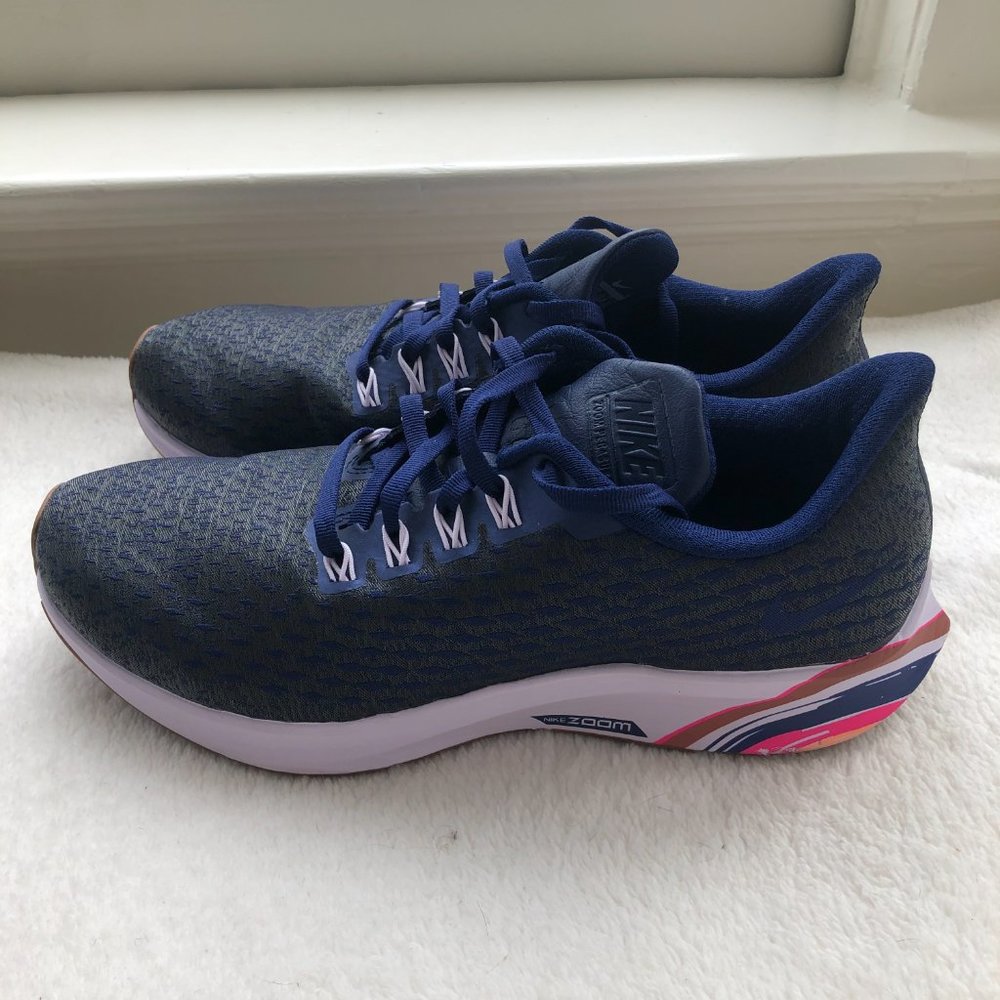 Rare Nike Wmns Air Zoom Pegasus 35 Size 7.5 NEW